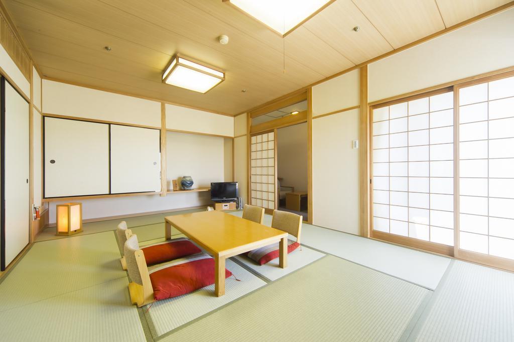 Hotel Hiroshima Sunplaza Zimmer foto