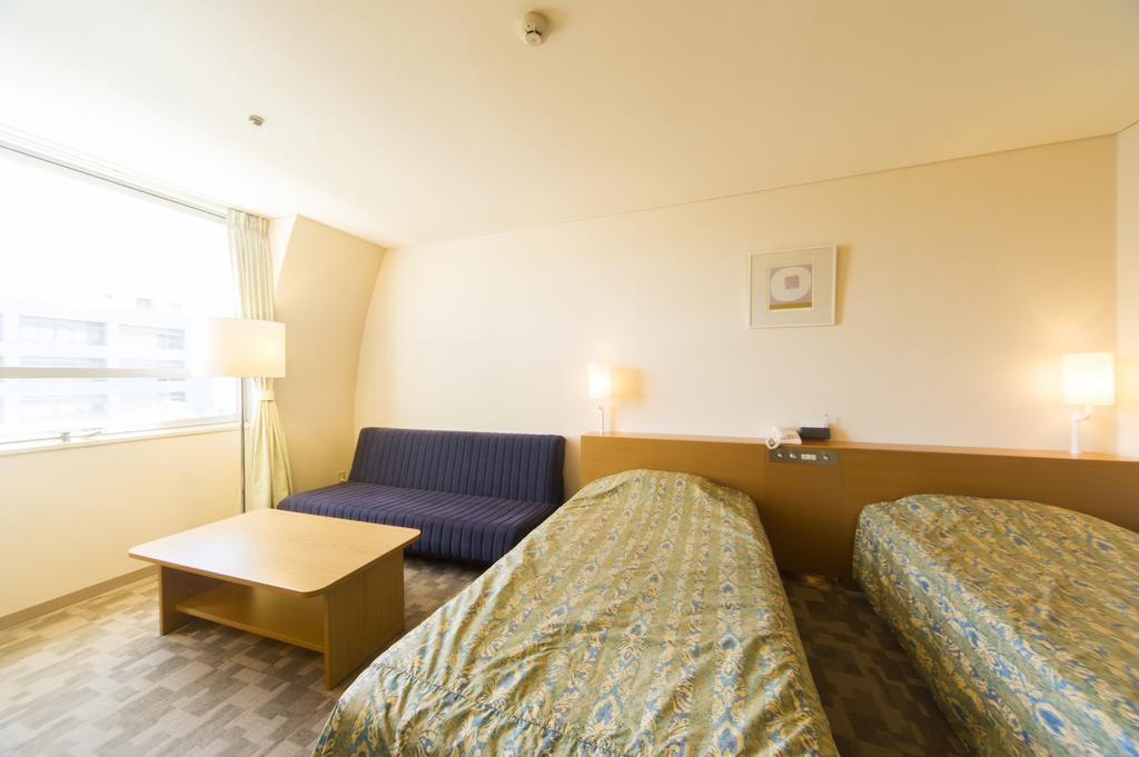 Hotel Hiroshima Sunplaza Zimmer foto